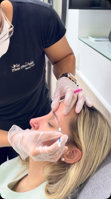 Procedimento de estética facial
